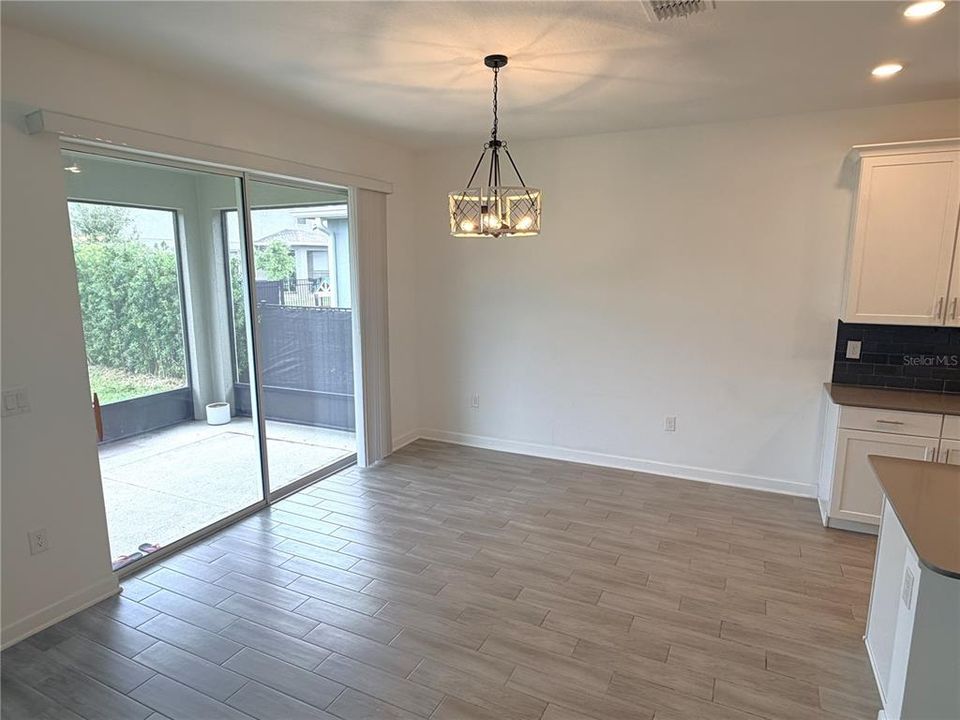 В аренду: $3,900 (5 спален, 3 ванн, 3035 Квадратных фут)