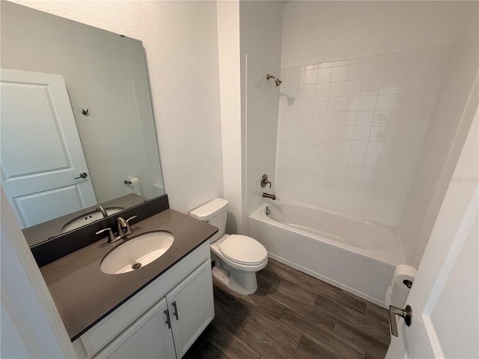 В аренду: $3,900 (5 спален, 3 ванн, 3035 Квадратных фут)