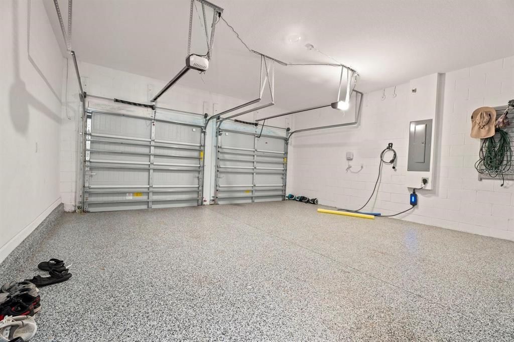 В аренду: $3,900 (5 спален, 3 ванн, 3035 Квадратных фут)