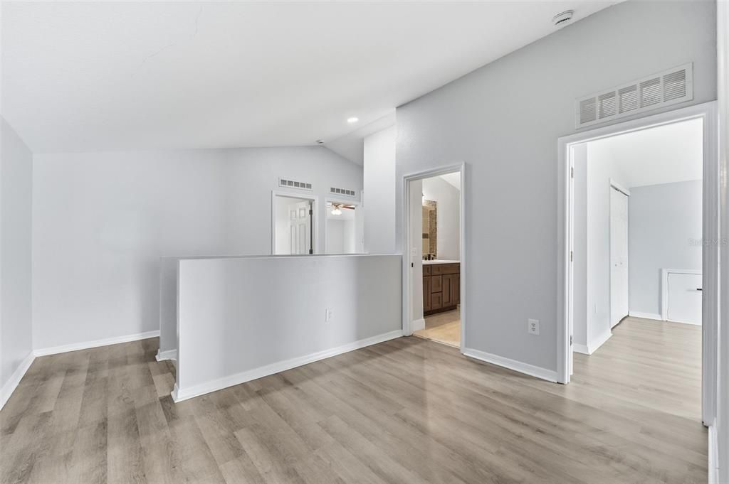 En Venta: $419,000 (5 camas, 2 baños, 2724 Pies cuadrados)