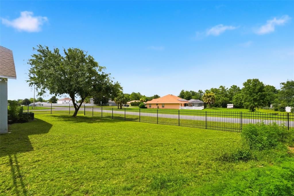 En Venta: $419,000 (5 camas, 2 baños, 2724 Pies cuadrados)