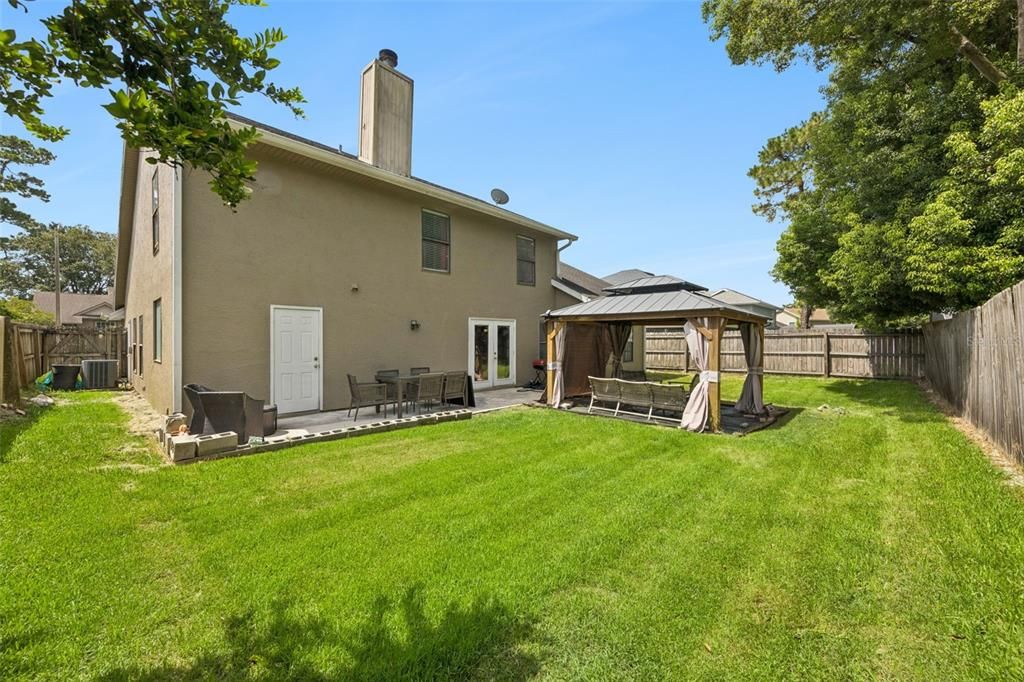 En Venta: $429,900 (4 camas, 2 baños, 2264 Pies cuadrados)