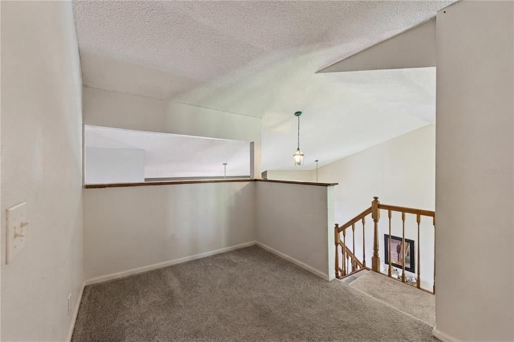 En Venta: $429,900 (4 camas, 2 baños, 2264 Pies cuadrados)