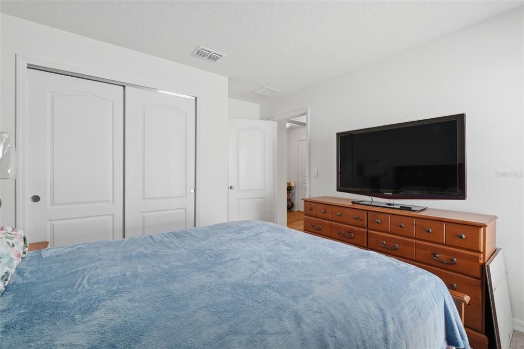 For Sale: $525,000 (3 beds, 2 baths, 2148 Square Feet)
