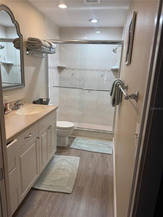 En Venta: $585,000 (2 camas, 1 baños, 1040 Pies cuadrados)