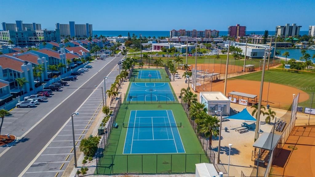 En Venta: $585,000 (2 camas, 1 baños, 1040 Pies cuadrados)