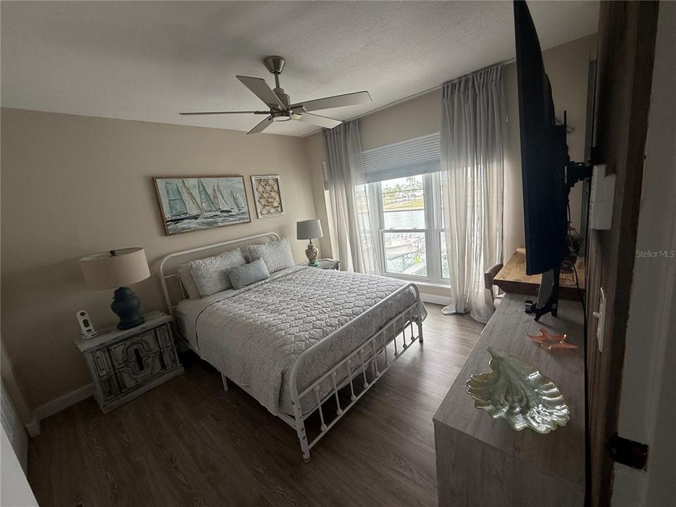 En Venta: $585,000 (2 camas, 1 baños, 1040 Pies cuadrados)
