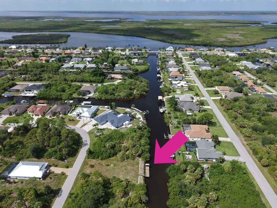 На продажу: $129,900 (0.23 acres)