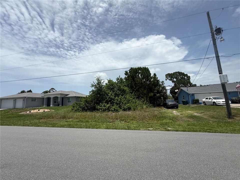 Active With Contract: $25,500 (0.23 acres)