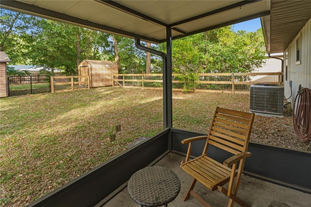 En Venta: $285,000 (3 camas, 2 baños, 1400 Pies cuadrados)