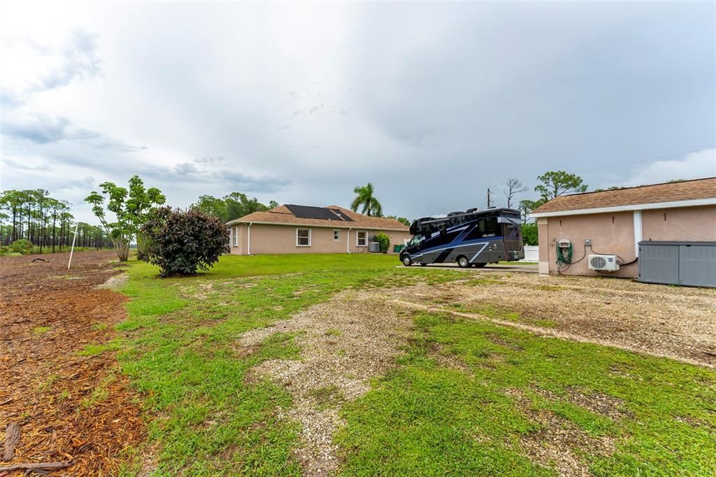 For Sale: $600,000 (3 beds, 2 baths, 2557 Square Feet)