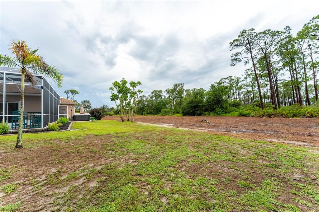 For Sale: $600,000 (3 beds, 2 baths, 2557 Square Feet)