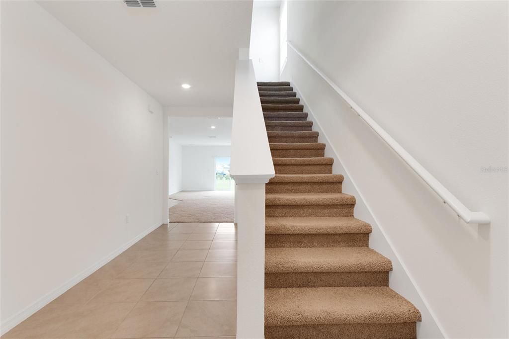 En Venta: $379,000 (5 camas, 3 baños, 2522 Pies cuadrados)