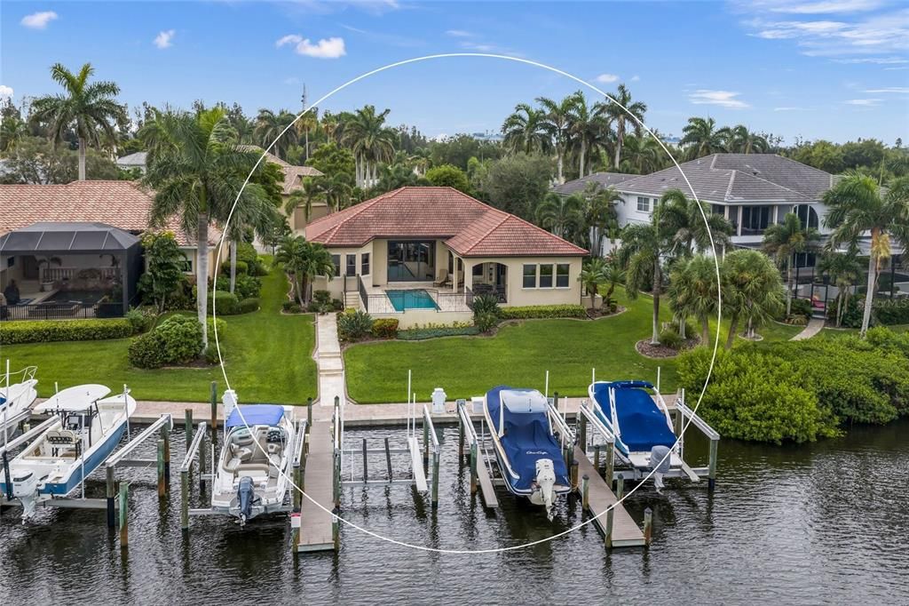 For Sale: $2,400,000 (3 beds, 3 baths, 2730 Square Feet)