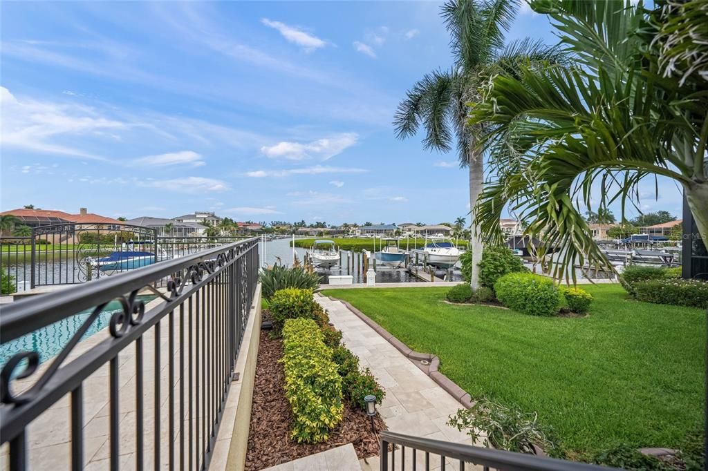 For Sale: $2,400,000 (3 beds, 3 baths, 2730 Square Feet)