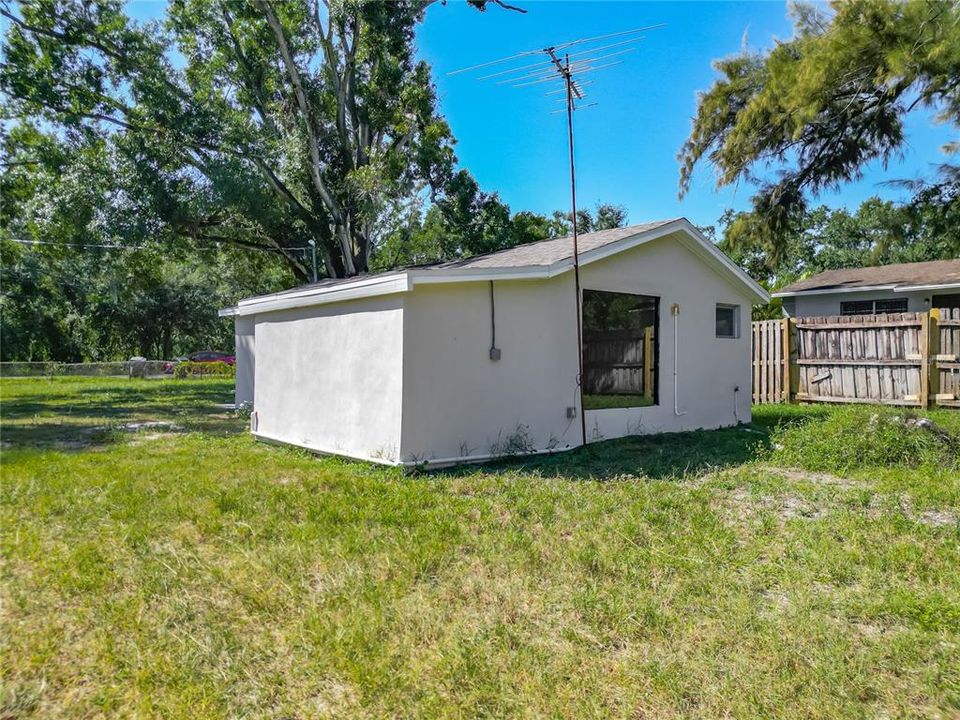 В аренду: $1,850 (1 спален, 1 ванн, 812 Квадратных фут)