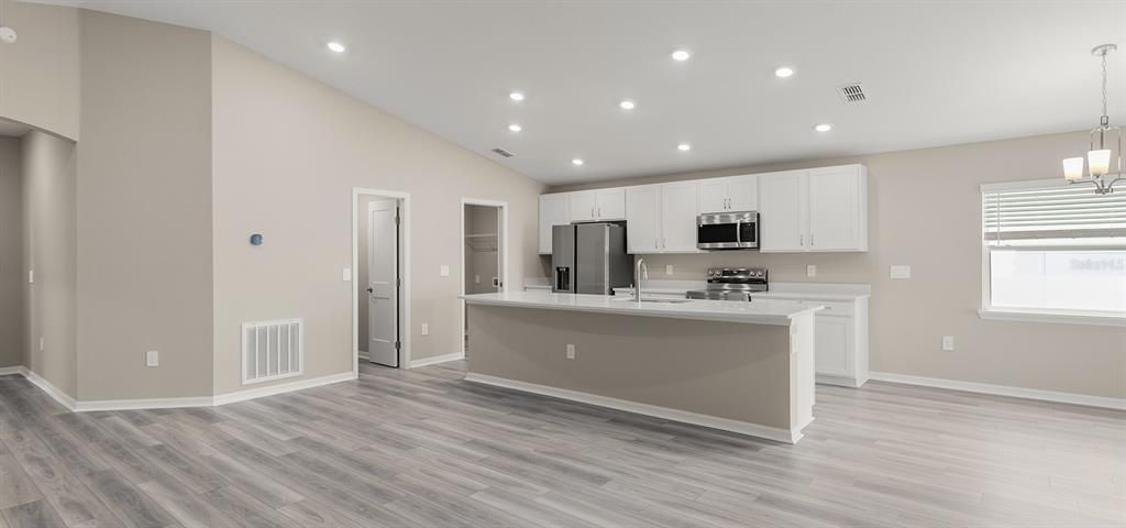 Active With Contract: $359,900 (4 beds, 2 baths, 1715 Square Feet)