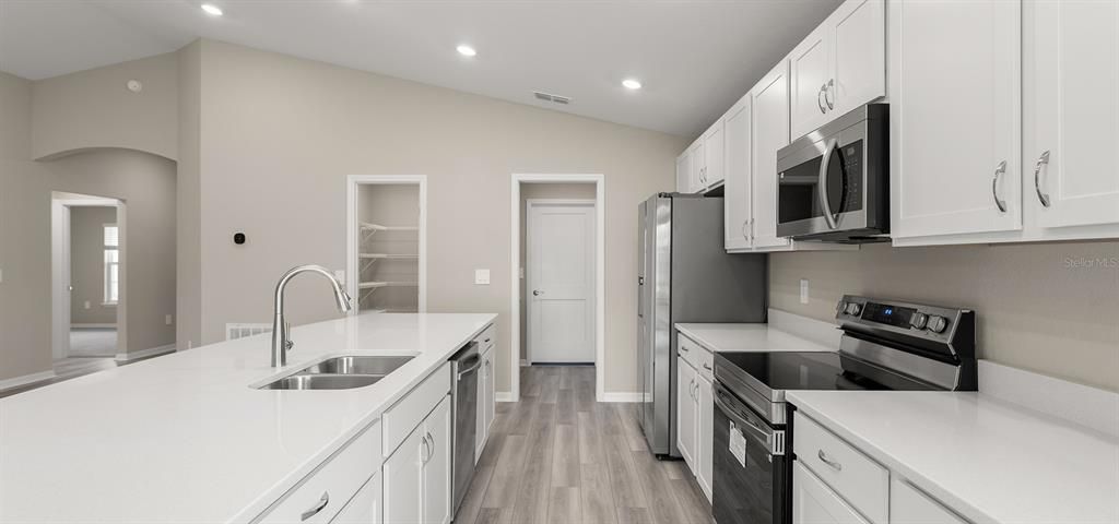 Active With Contract: $359,900 (4 beds, 2 baths, 1715 Square Feet)