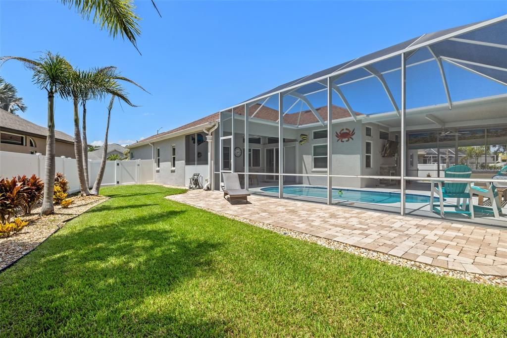 En Venta: $685,000 (4 camas, 3 baños, 2354 Pies cuadrados)
