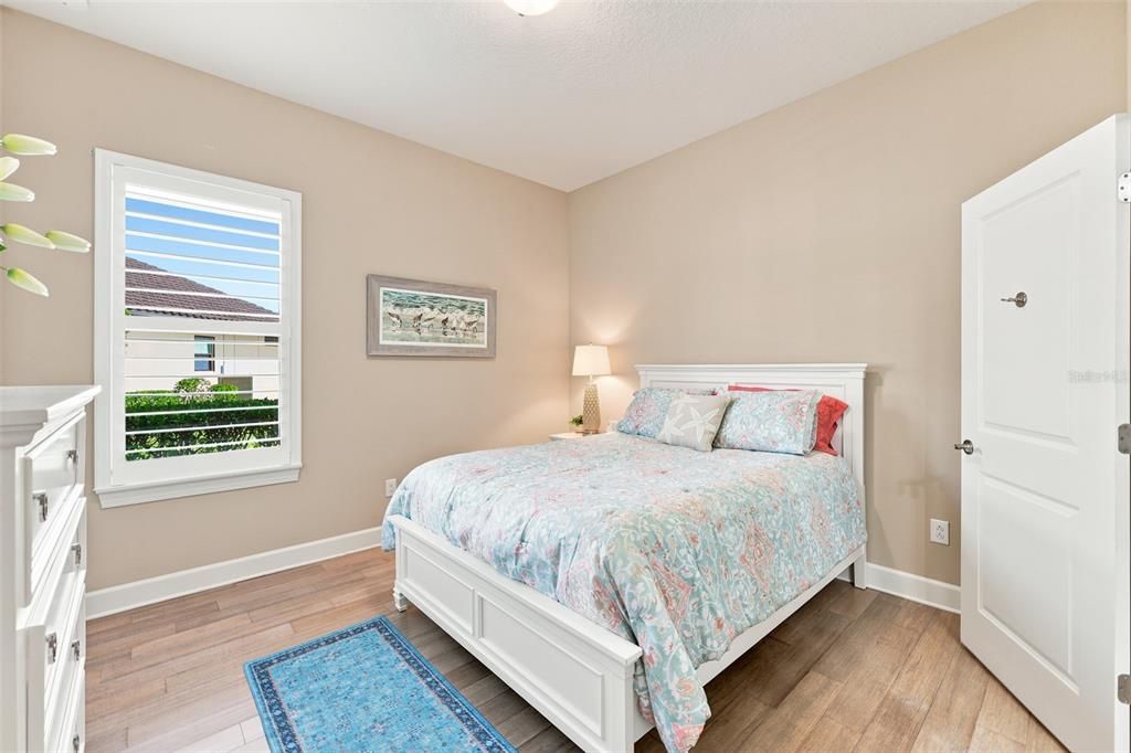 For Sale: $589,000 (3 beds, 3 baths, 2071 Square Feet)