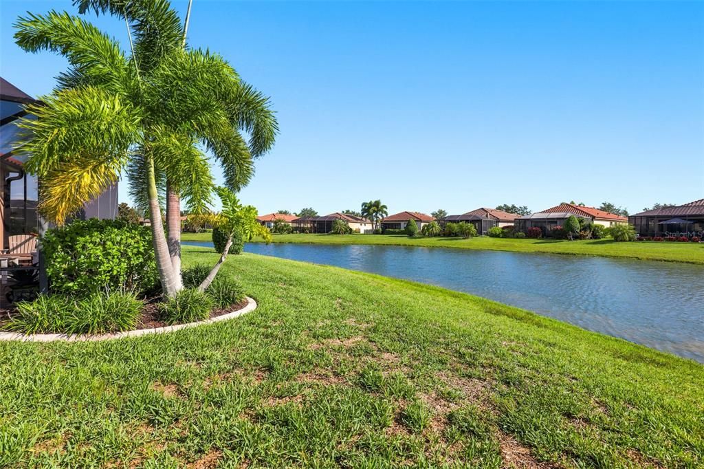 For Sale: $589,000 (3 beds, 3 baths, 2071 Square Feet)