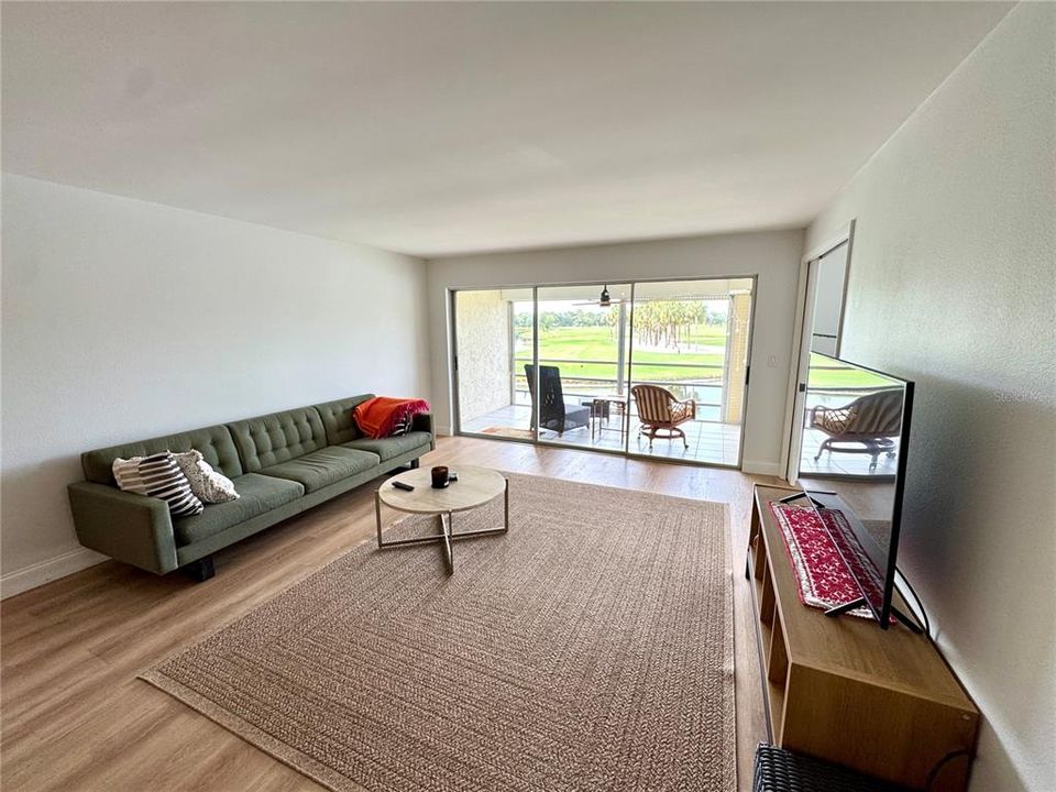 For Rent: $2,000 (2 beds, 2 baths, 1118 Square Feet)