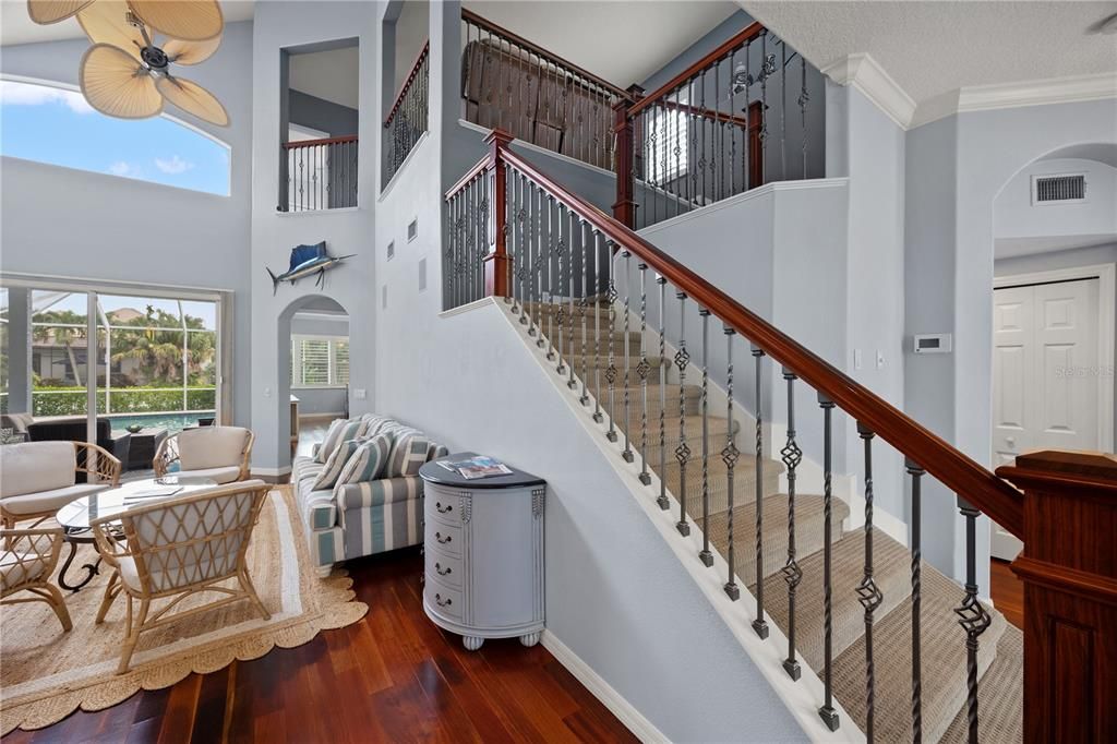 En Venta: $1,495,000 (4 camas, 3 baños, 3219 Pies cuadrados)