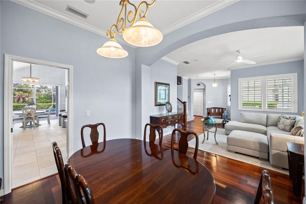 En Venta: $1,495,000 (4 camas, 3 baños, 3219 Pies cuadrados)