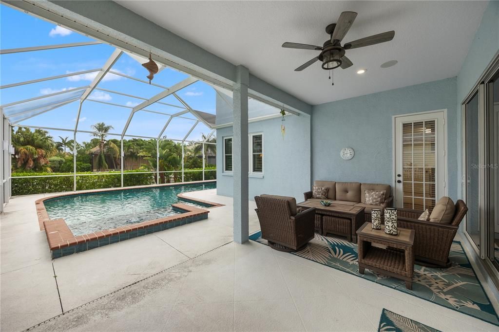 En Venta: $1,495,000 (4 camas, 3 baños, 3219 Pies cuadrados)