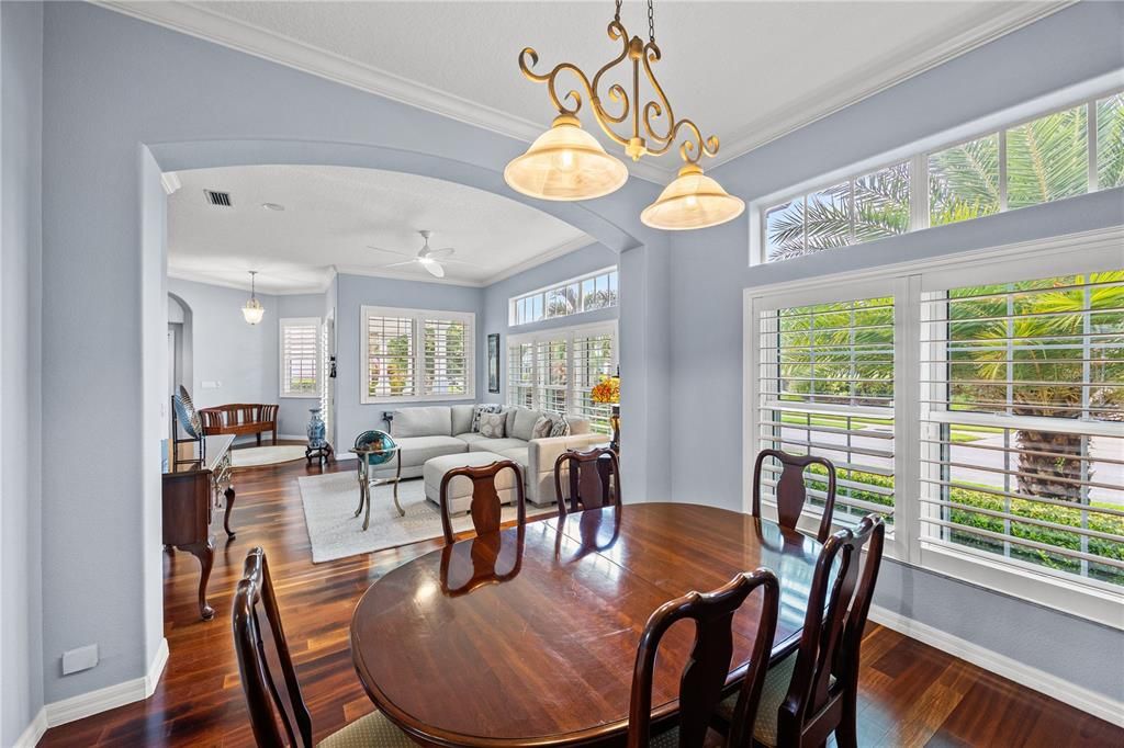 En Venta: $1,495,000 (4 camas, 3 baños, 3219 Pies cuadrados)