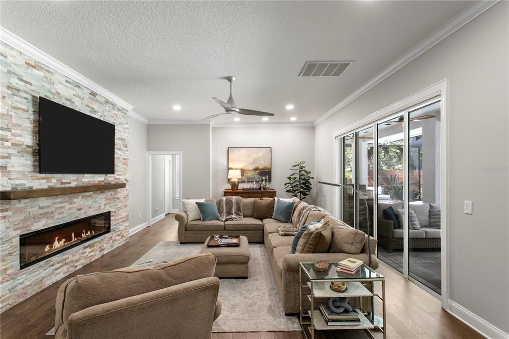 En Venta: $1,549,000 (4 camas, 3 baños, 3092 Pies cuadrados)