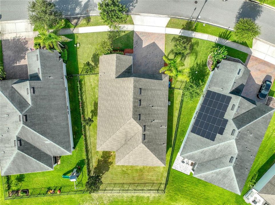Activo con contrato: $559,000 (4 camas, 3 baños, 2712 Pies cuadrados)