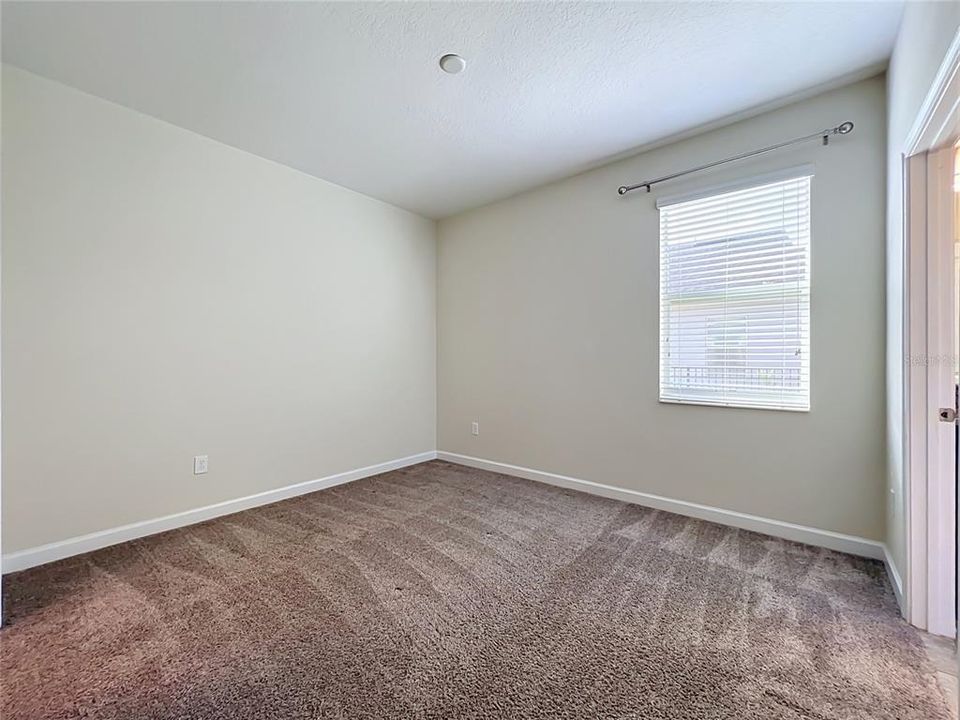 Activo con contrato: $559,000 (4 camas, 3 baños, 2712 Pies cuadrados)