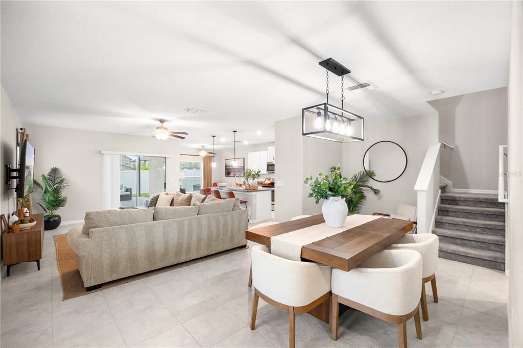 На продажу: $410,000 (4 спален, 2 ванн, 2109 Квадратных фут)