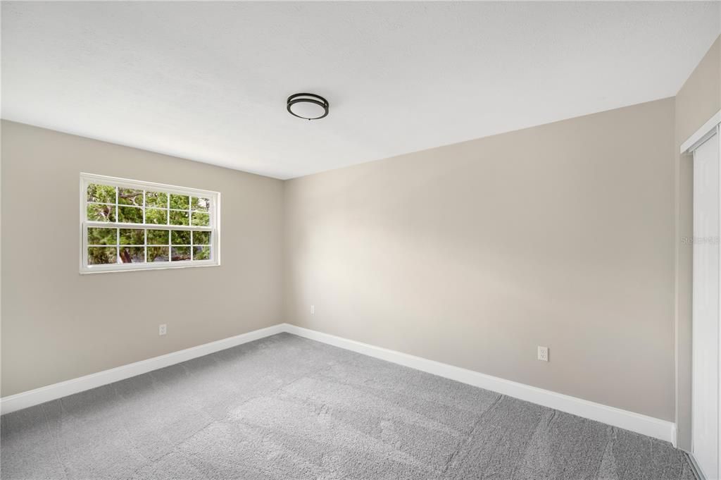 En Venta: $449,900 (4 camas, 3 baños, 2333 Pies cuadrados)