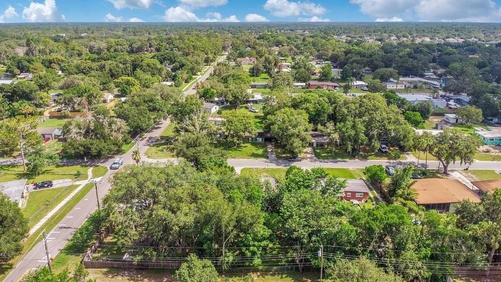 Activo con contrato: $345,000 (3 camas, 2 baños, 1100 Pies cuadrados)