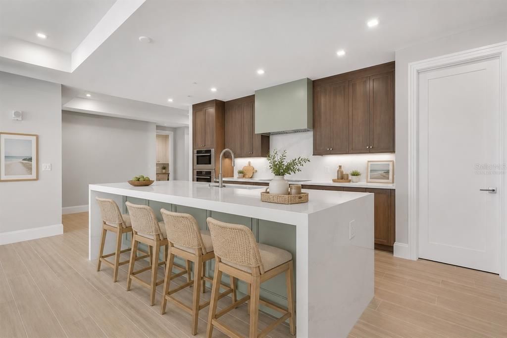For Sale: $6,500,000 (3 beds, 3 baths, 3550 Square Feet)