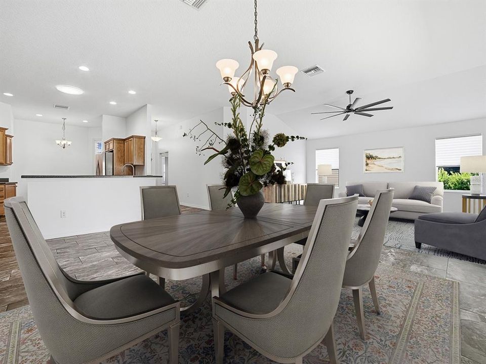 Activo con contrato: $434,900 (3 camas, 3 baños, 1964 Pies cuadrados)