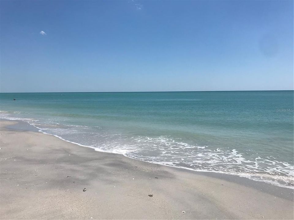 На продажу: $155,000 (0.14 acres)