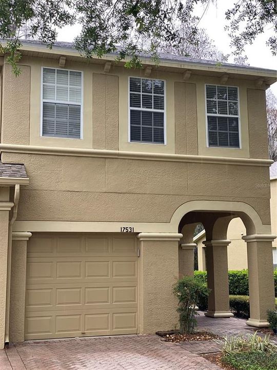Active With Contract: $2,200 (3 beds, 2 baths, 1755 Square Feet)