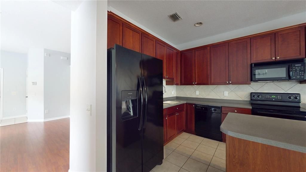 Active With Contract: $2,200 (3 beds, 2 baths, 1755 Square Feet)