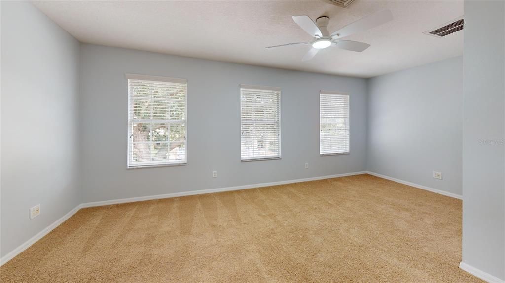 Active With Contract: $2,200 (3 beds, 2 baths, 1755 Square Feet)