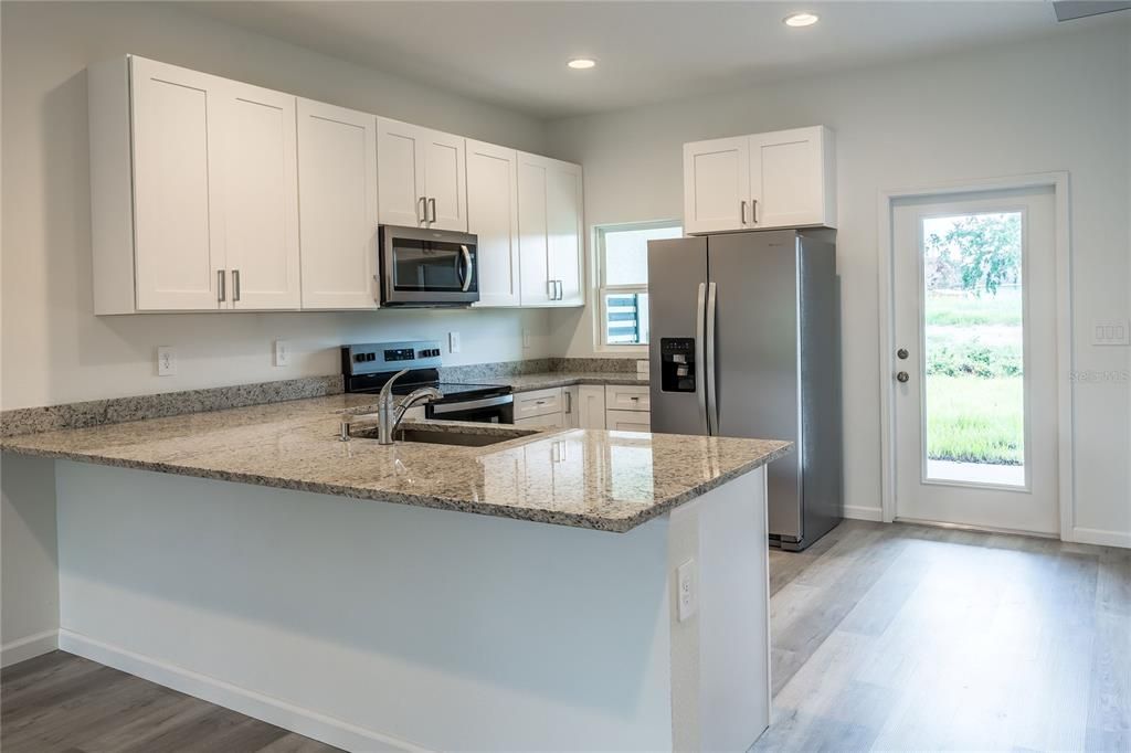 For Sale: $425,000 (4 beds, 2 baths, 1458 Square Feet)