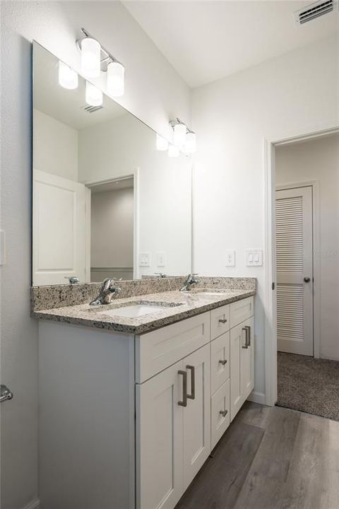 For Sale: $425,000 (4 beds, 2 baths, 1458 Square Feet)