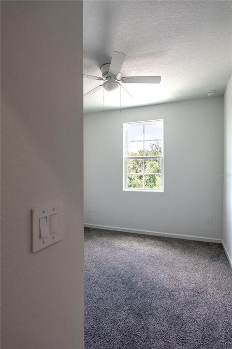 For Sale: $425,000 (4 beds, 2 baths, 1458 Square Feet)