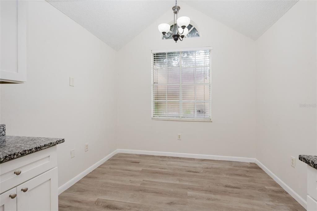 For Sale: $265,000 (3 beds, 2 baths, 1534 Square Feet)