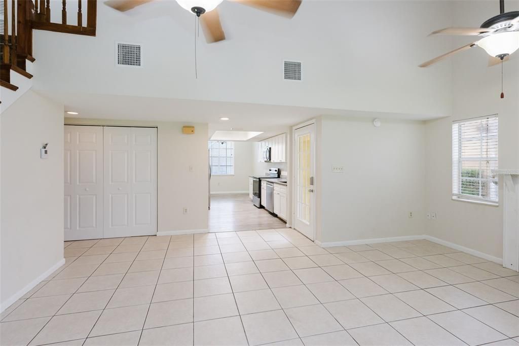 For Sale: $265,000 (3 beds, 2 baths, 1534 Square Feet)