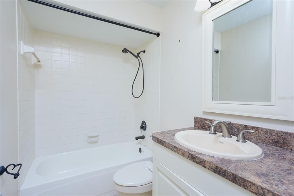 For Sale: $265,000 (3 beds, 2 baths, 1534 Square Feet)