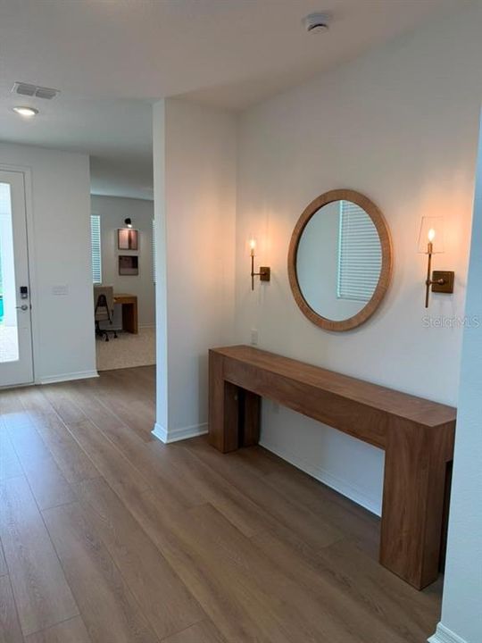En Renta: $4,900 (5 camas, 4 baños, 3545 Pies cuadrados)