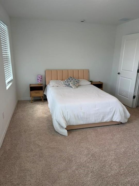 En Renta: $4,900 (5 camas, 4 baños, 3545 Pies cuadrados)